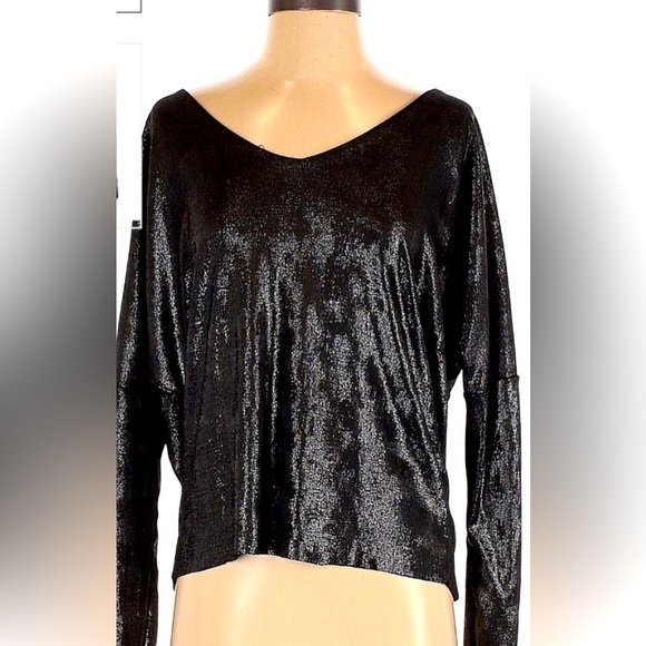 NWOT DROP SEXY BACK SHINY HOLIDAY BLOUSE - Picture 3 of 4